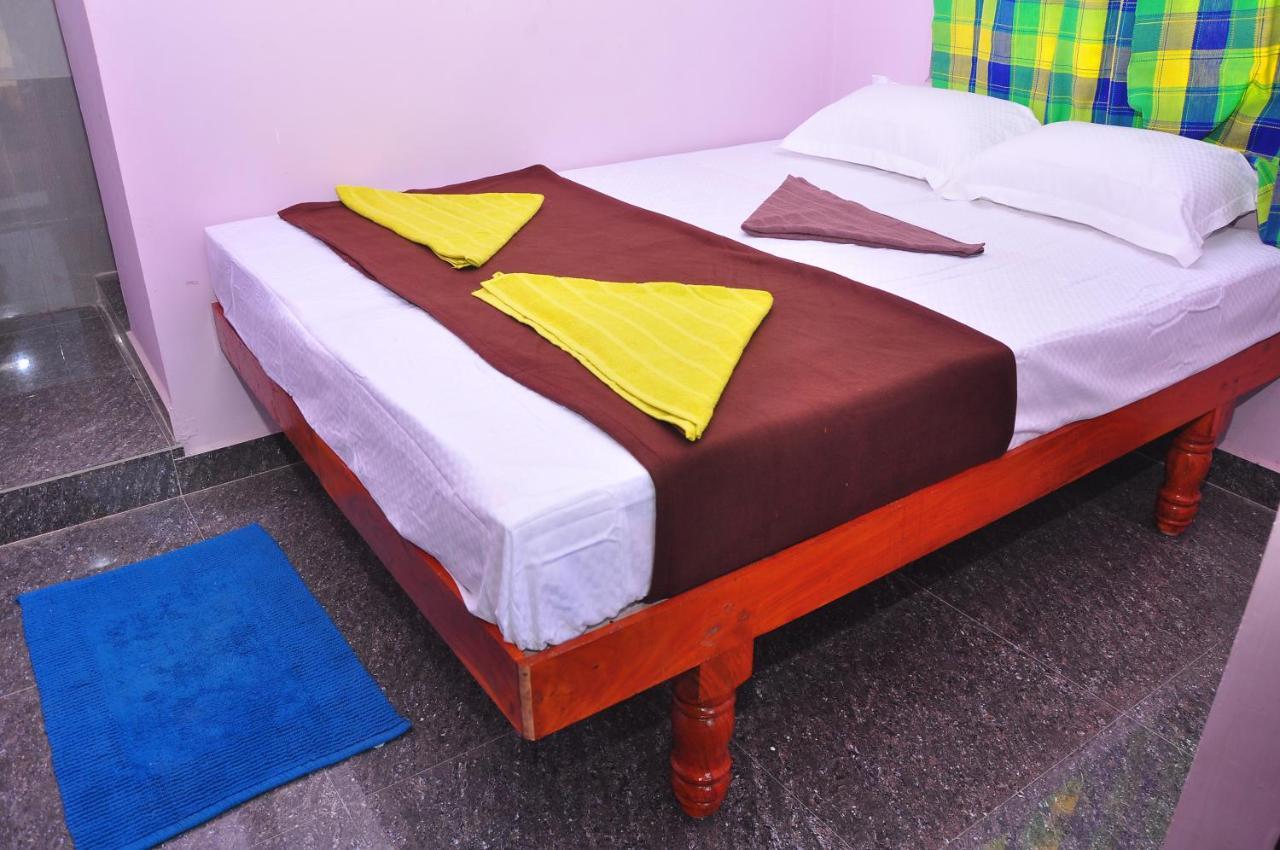 Royal Homestay New هامبي المظهر الخارجي الصورة